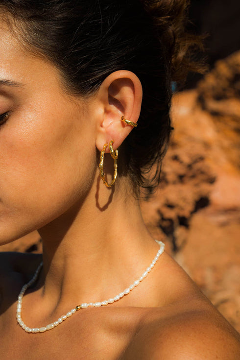 LARGE LUNA HOOPS GOLD